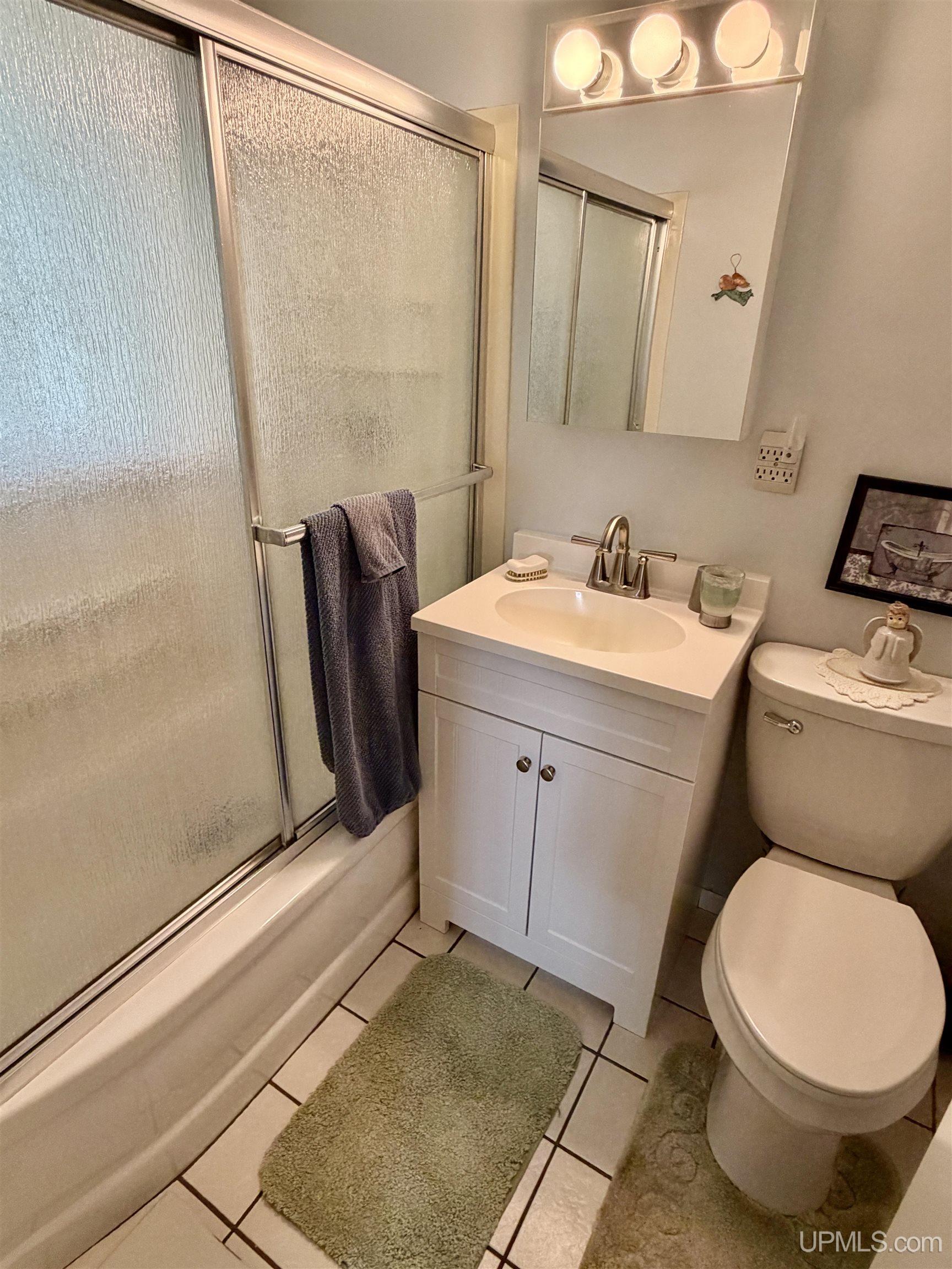 22175 Ridge Road Property Photo 14