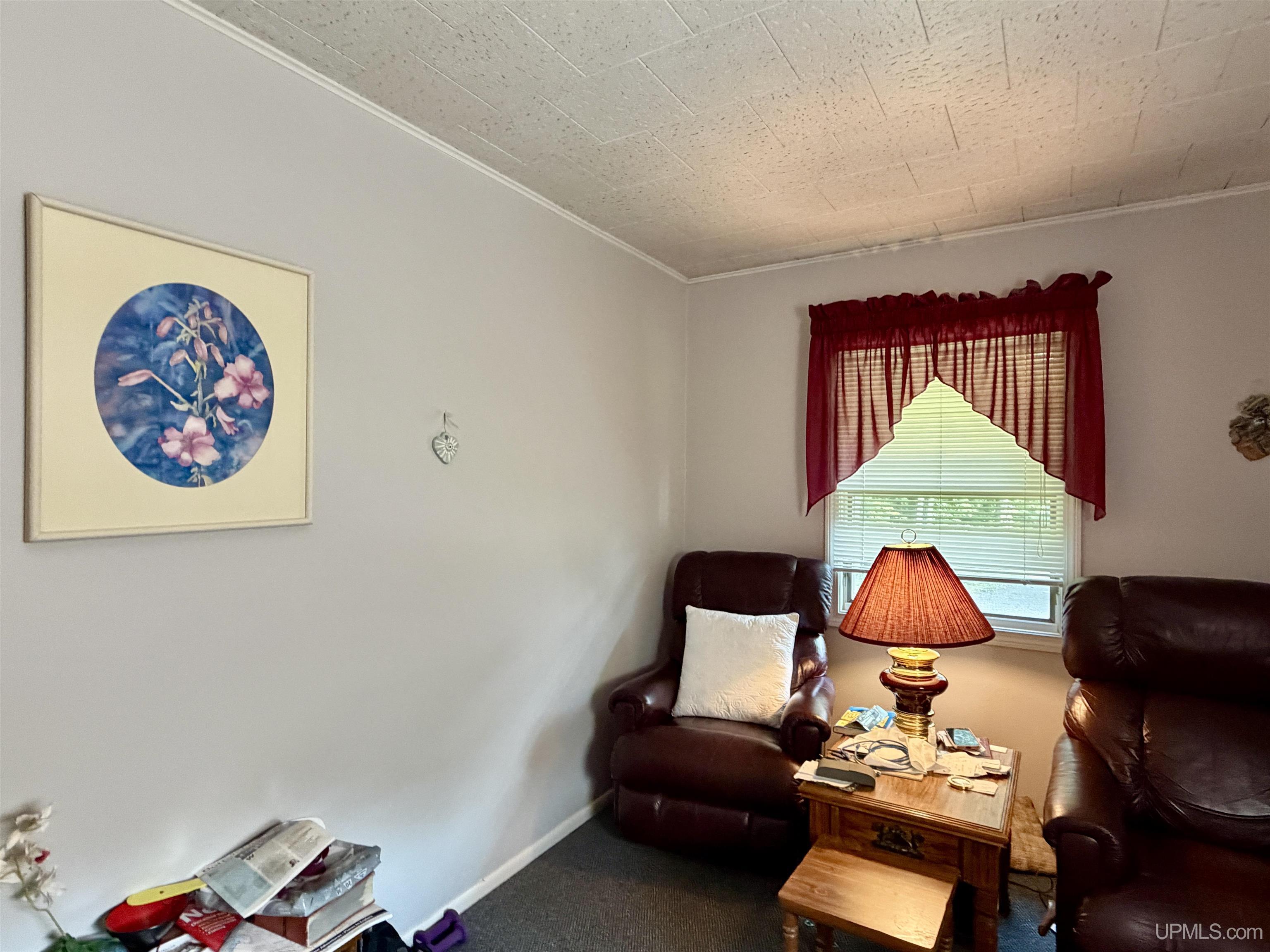 22175 Ridge Road Property Photo 15
