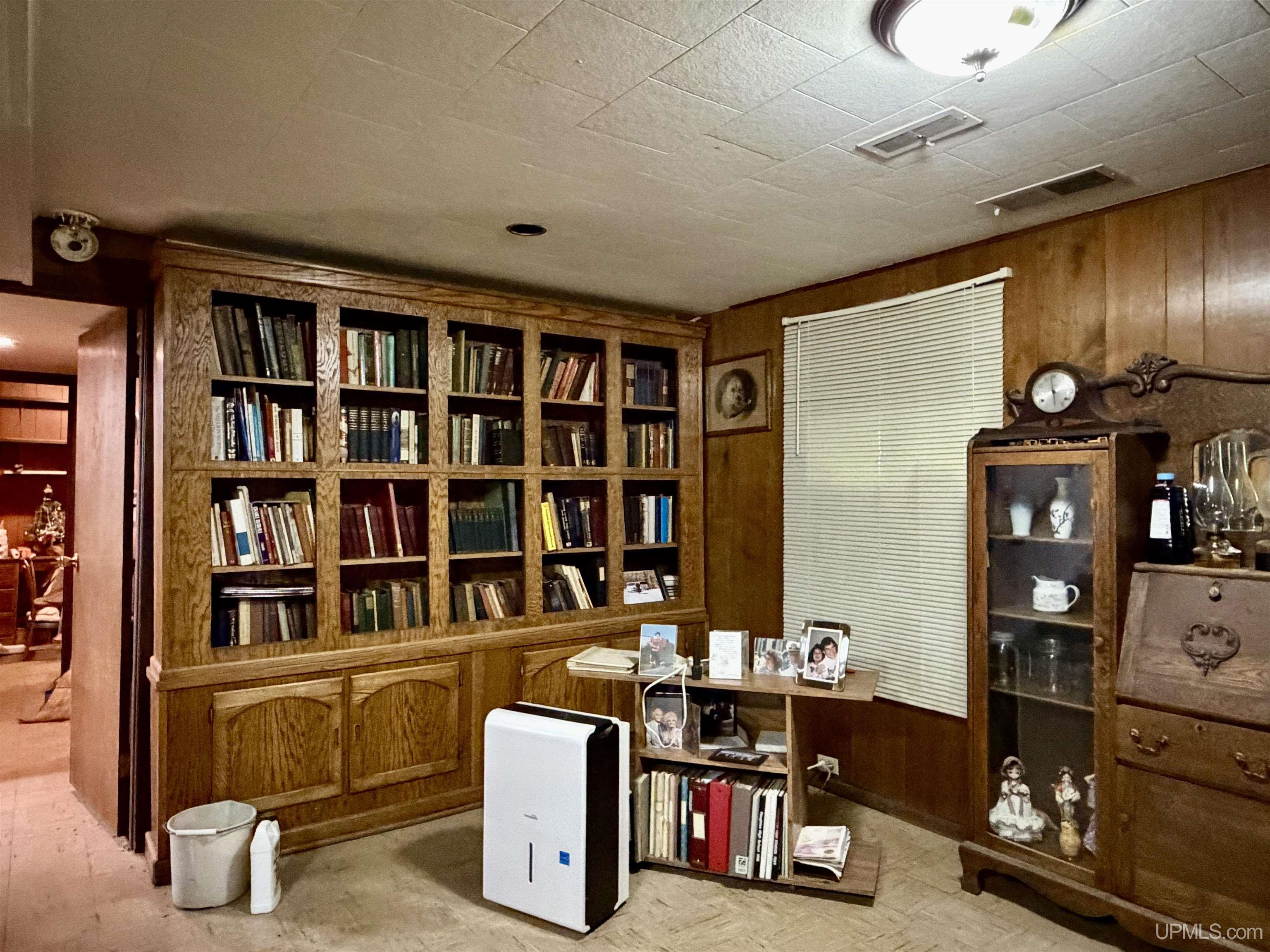22175 Ridge Road Property Photo 19