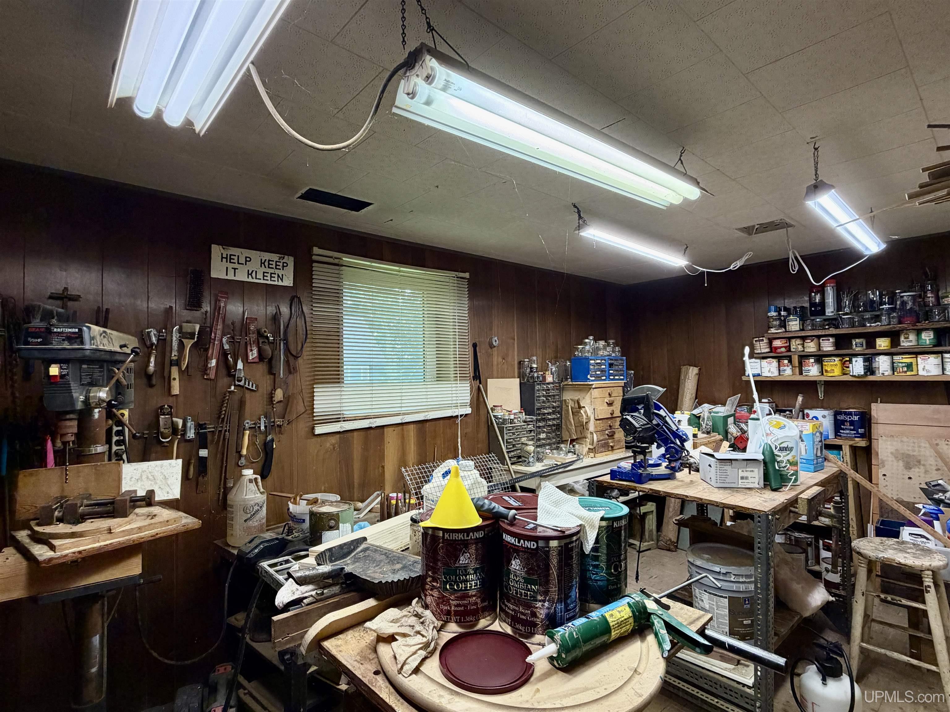 22175 Ridge Road Property Photo 21