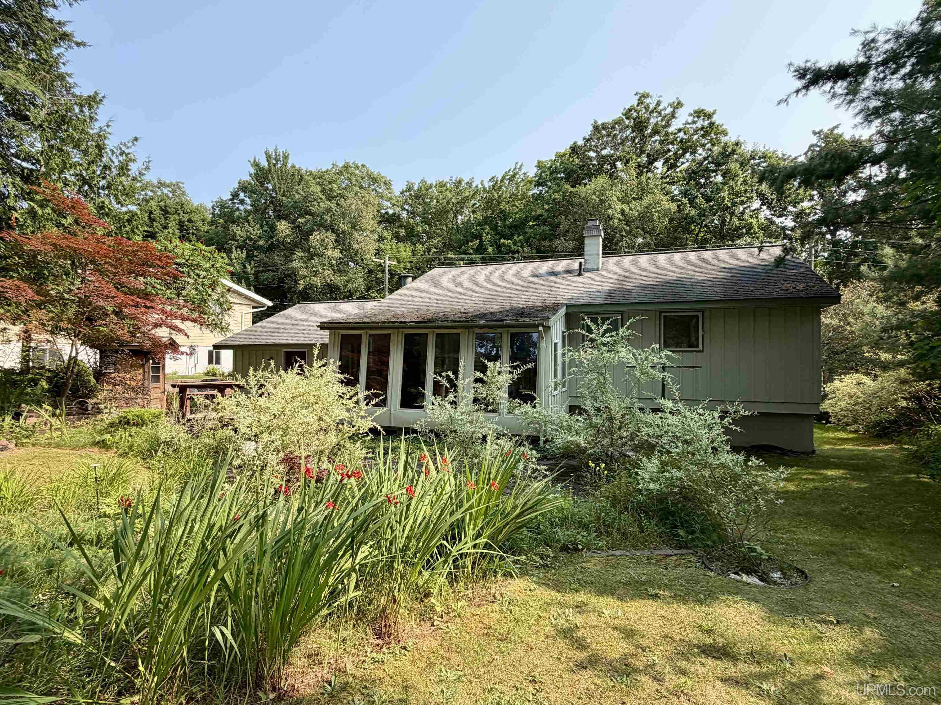 22175 Ridge Road Property Photo 32