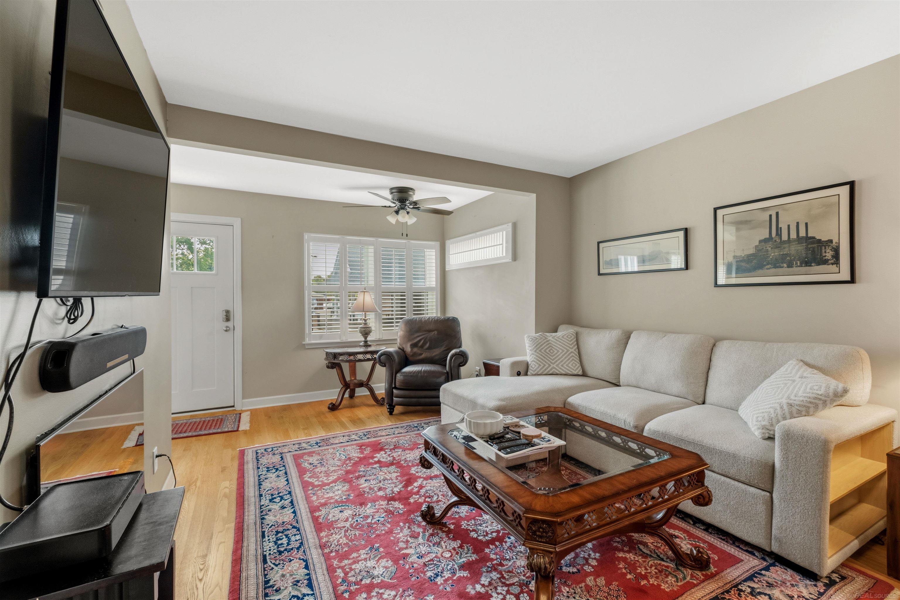 628 Notre Dame Street Property Photo 16