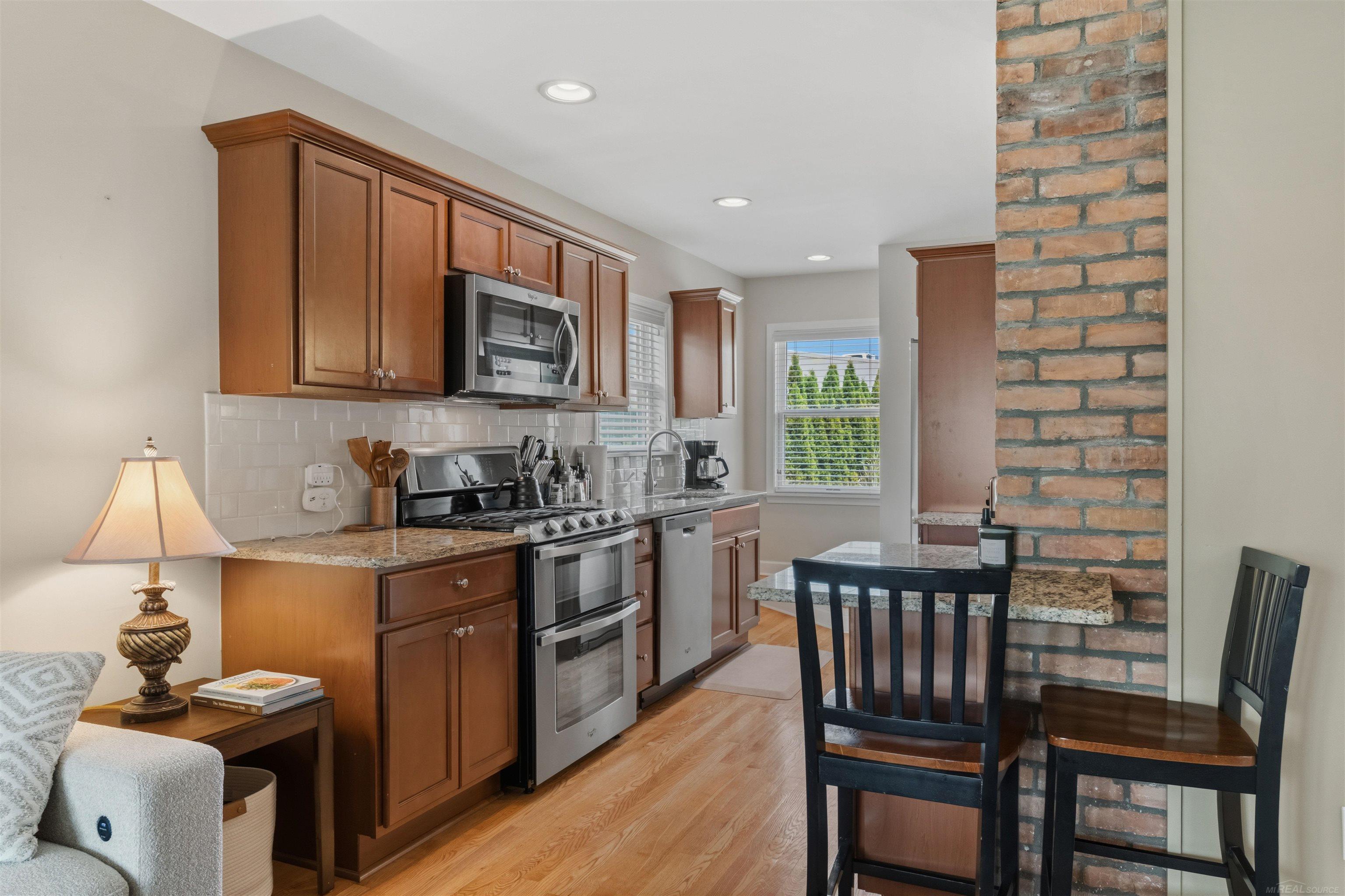 628 Notre Dame Street Property Photo 19