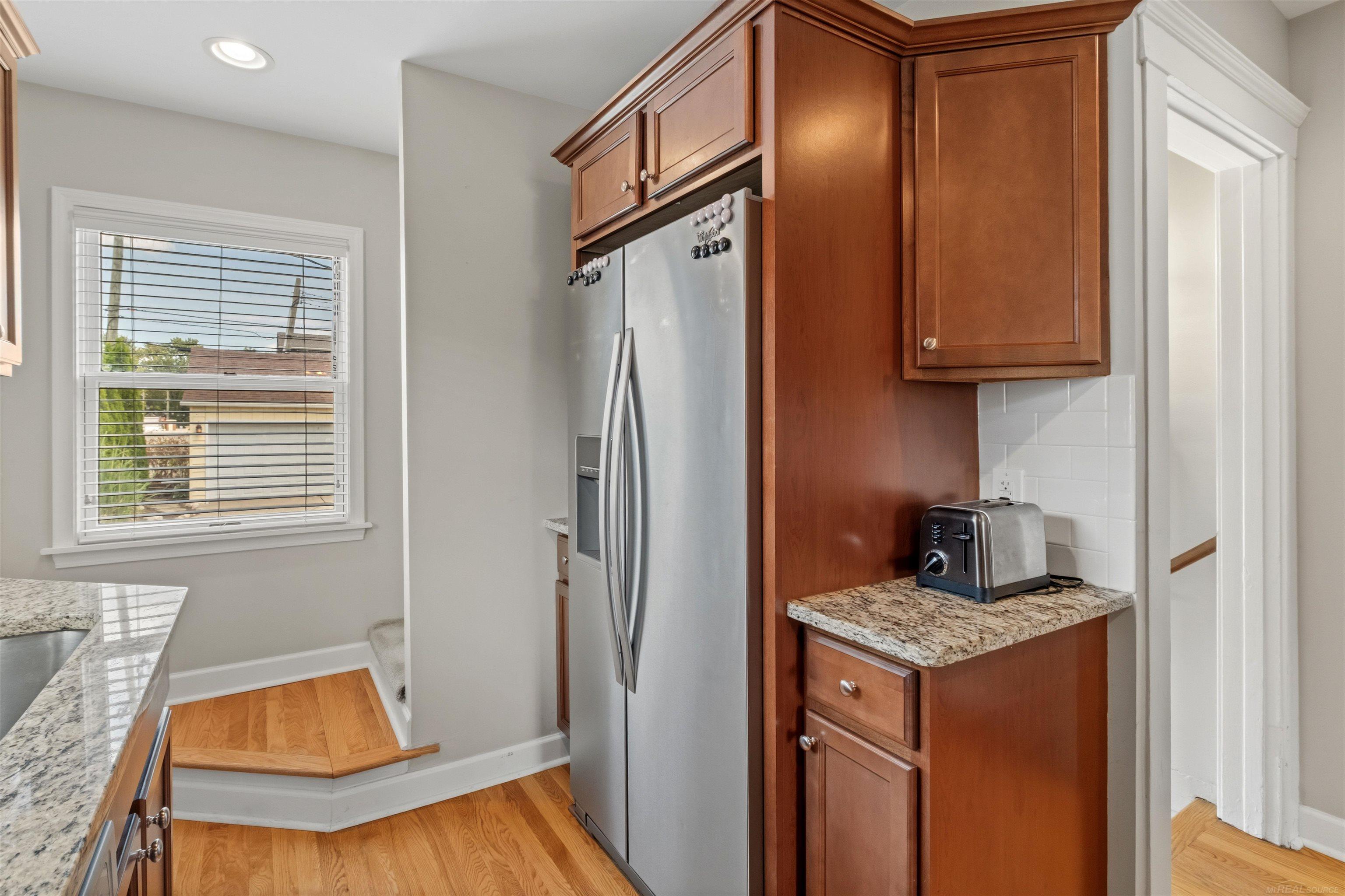 628 Notre Dame Street Property Photo 22