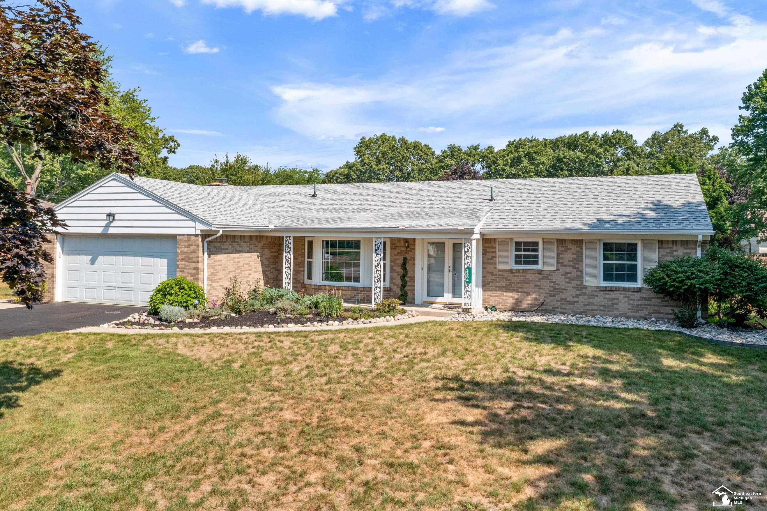 3384 Springdale Drive Property Photo 1