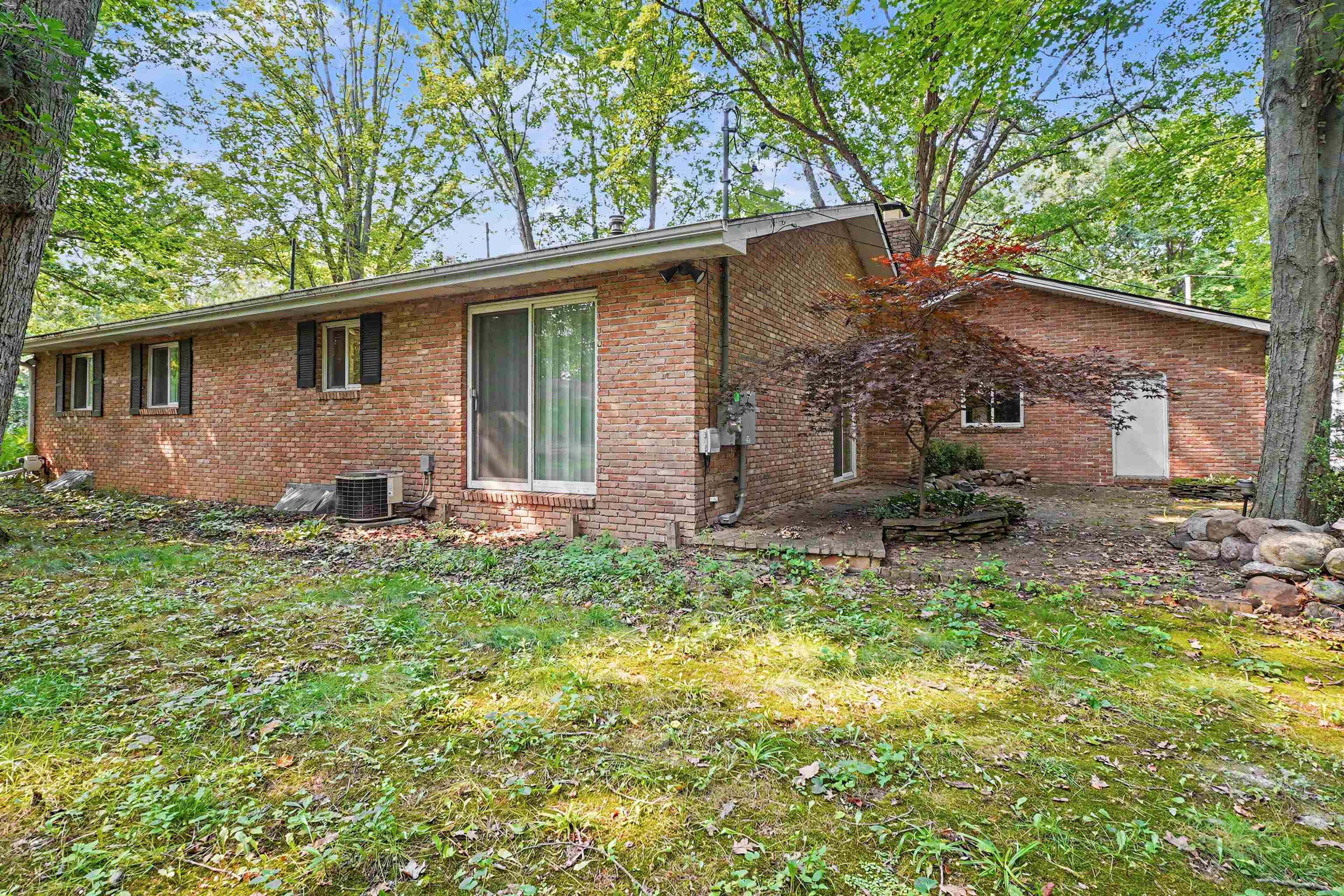 1380 E Oakwood Terrace Property Photo 27