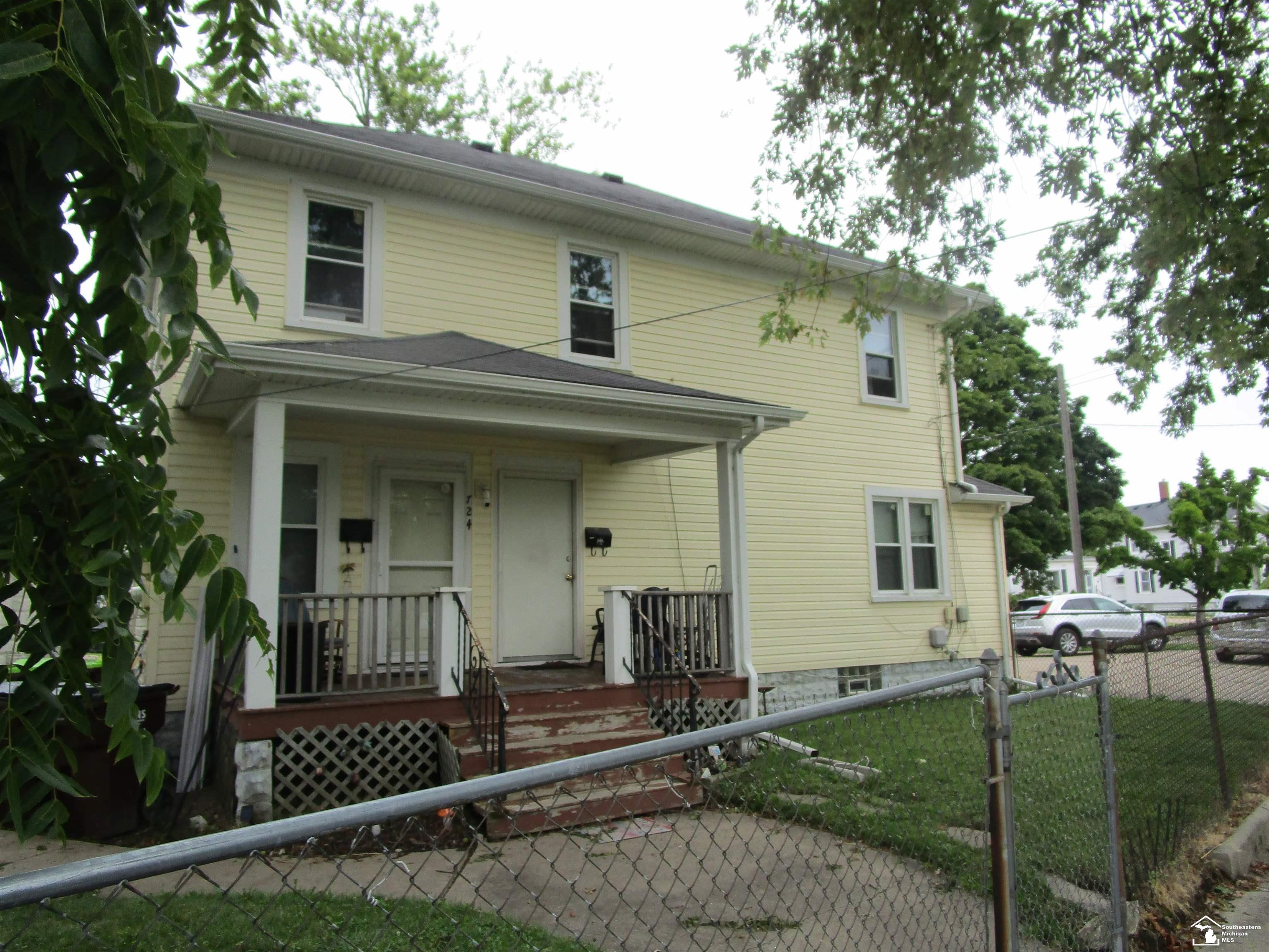 724 Laplaisance Road Property Photo 4