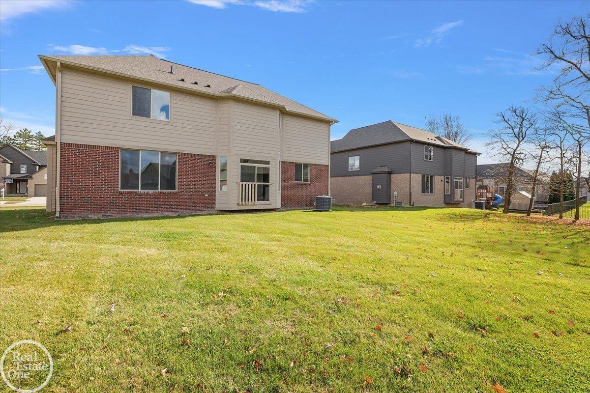 50567 Summit View Drive Property Photo 5