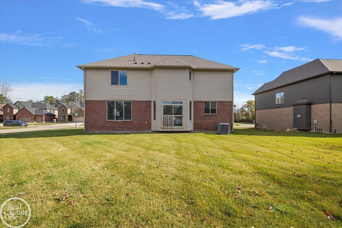 50567 Summit View Drive Property Photo 6