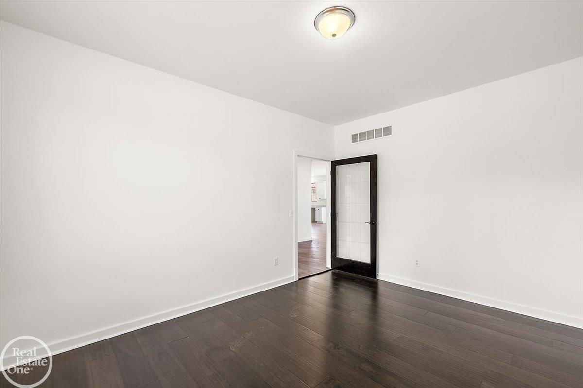50567 Summit View Drive Property Photo 11