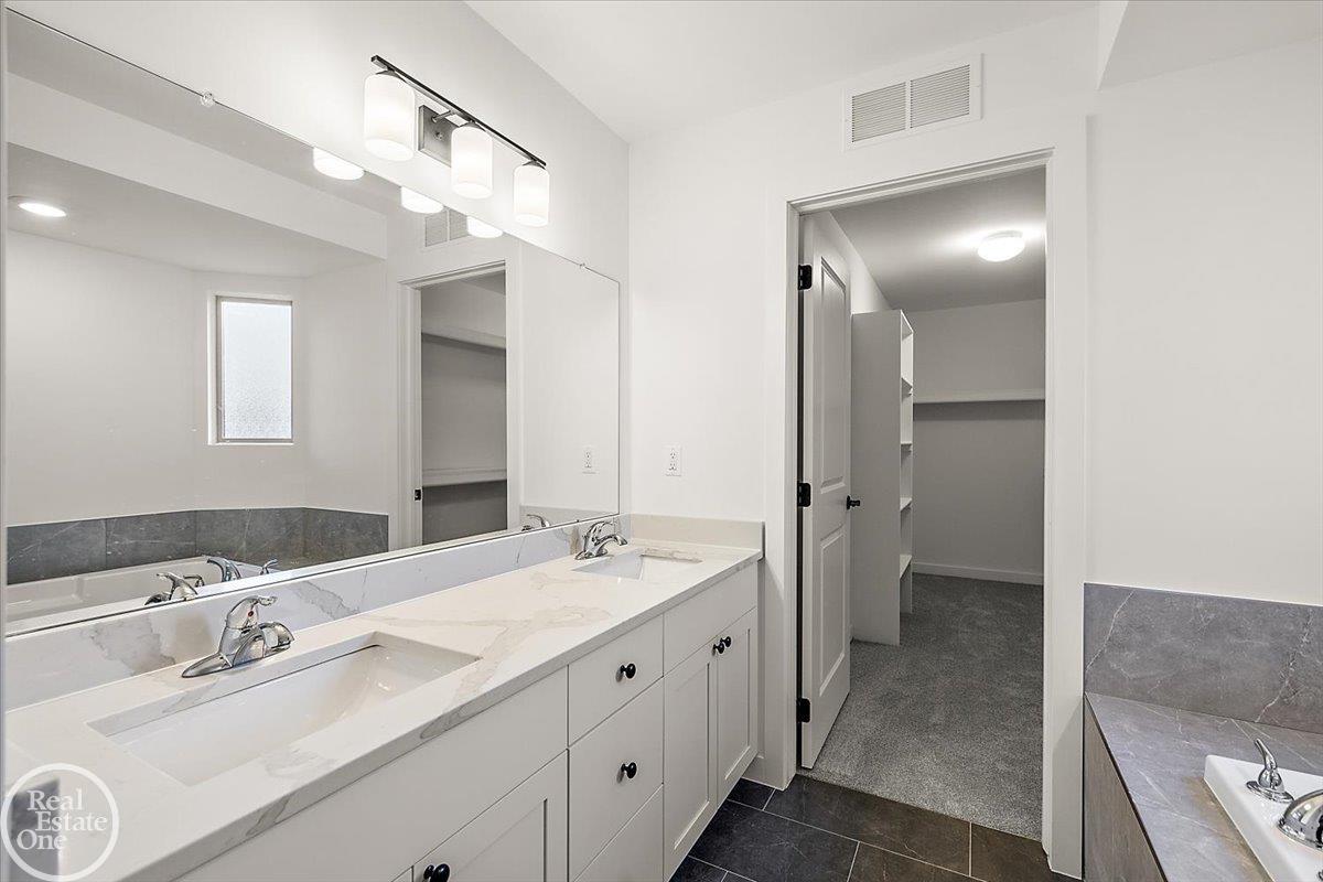 50567 Summit View Drive Property Photo 35