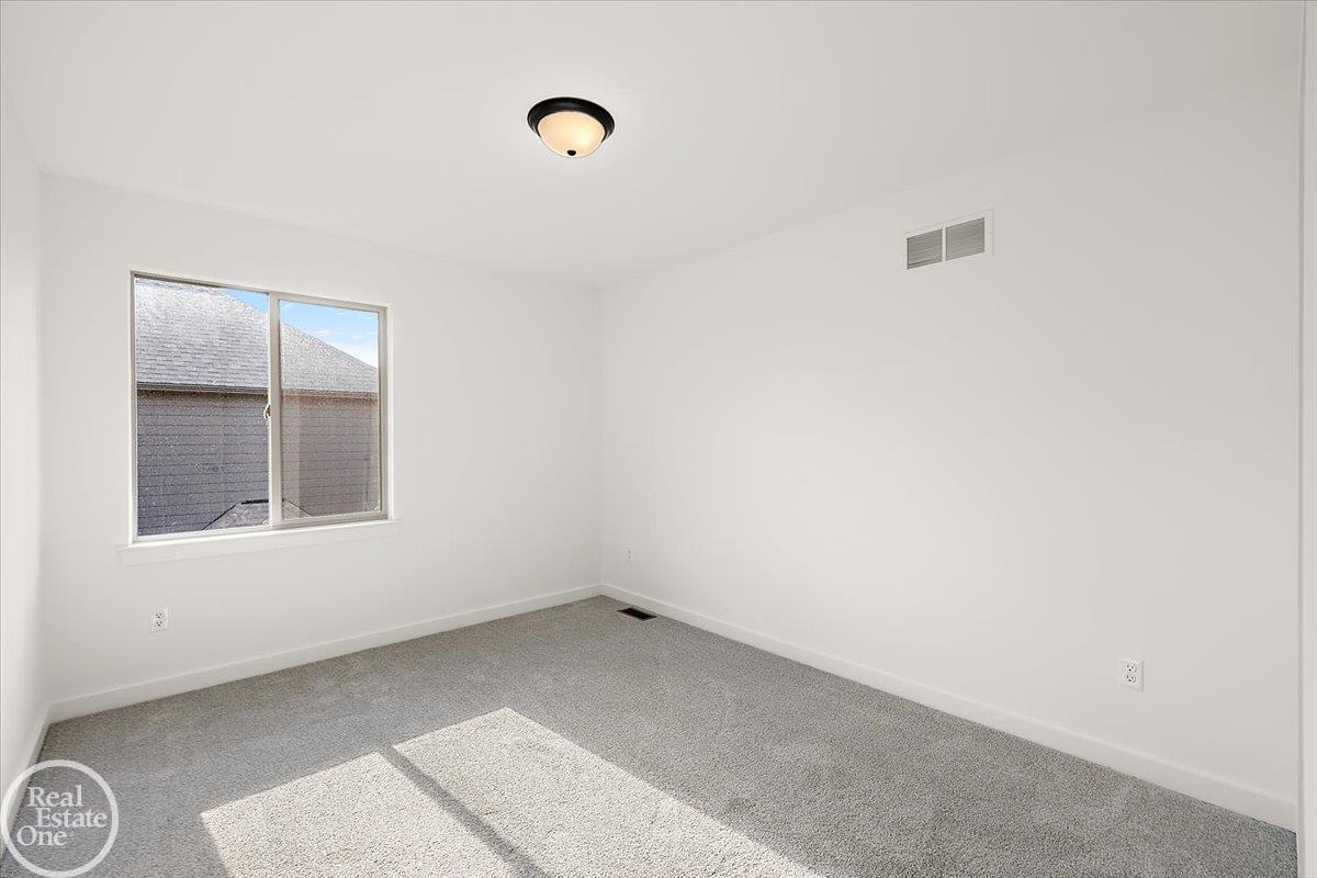 50567 Summit View Drive Property Photo 43