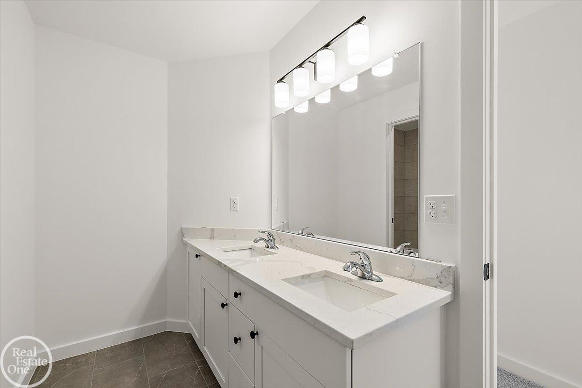 50567 Summit View Drive Property Photo 46