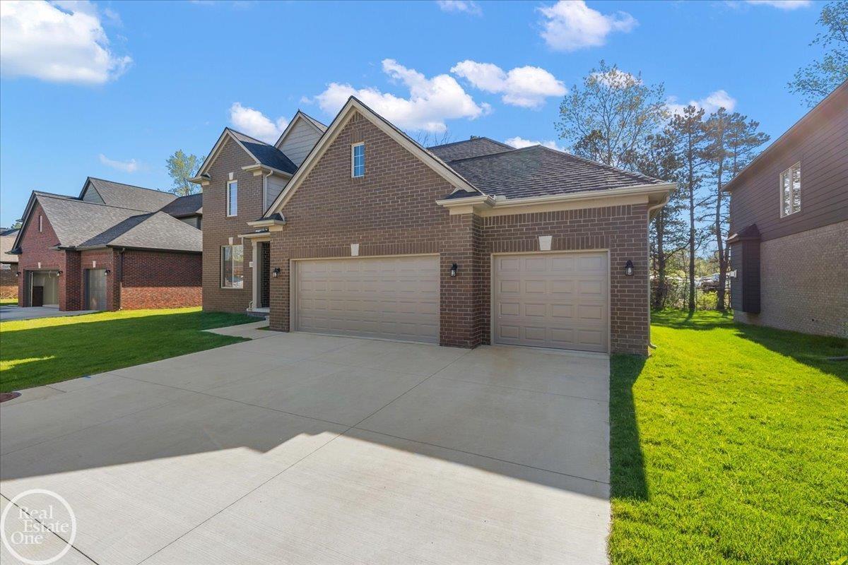 50606 Summit View Drive Property Photo 3