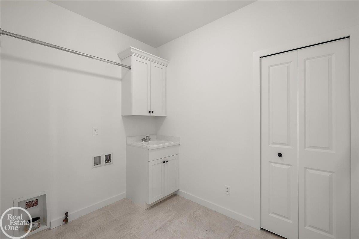 50606 Summit View Drive Property Photo 22