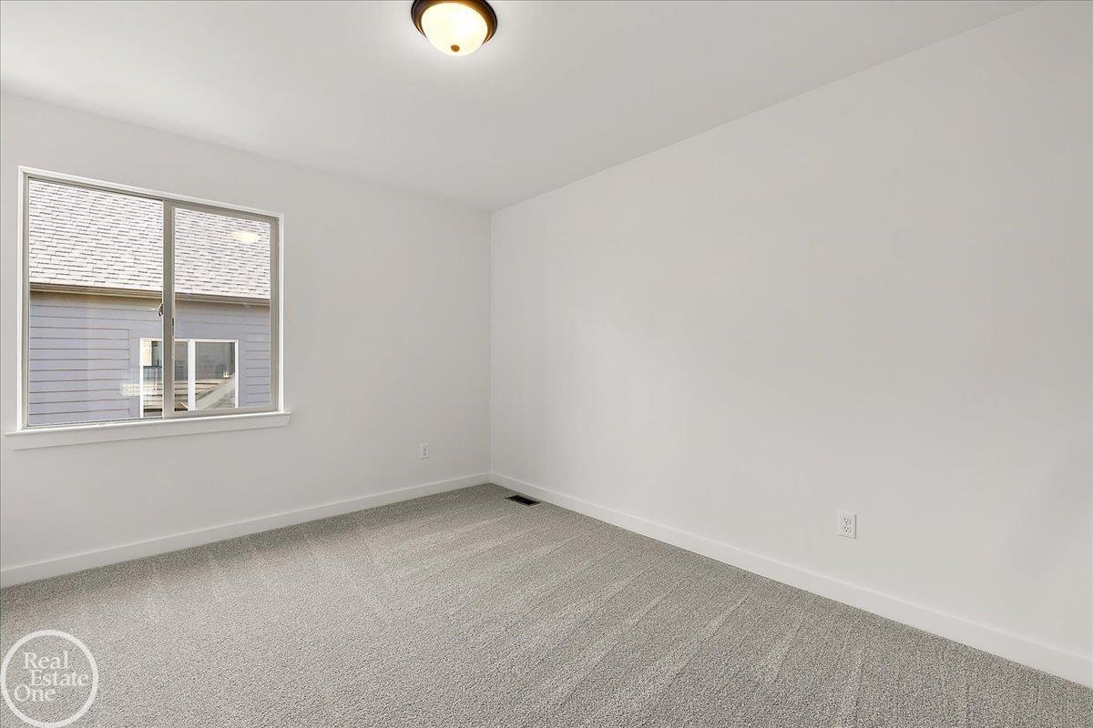 50606 Summit View Drive Property Photo 38