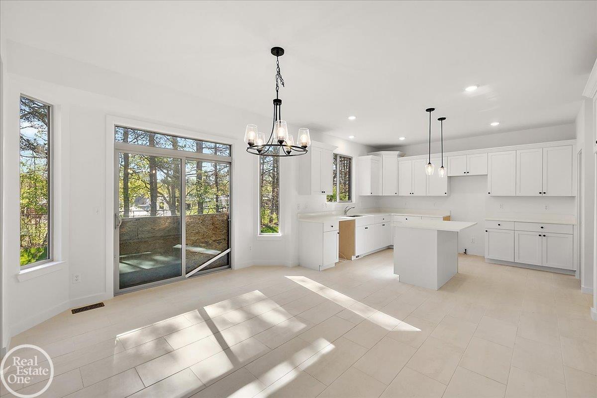 50710 Summit View Drive Property Photo 13