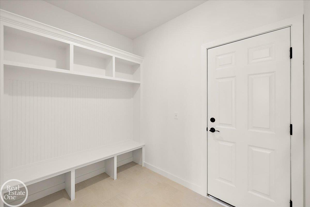 50710 Summit View Drive Property Photo 20
