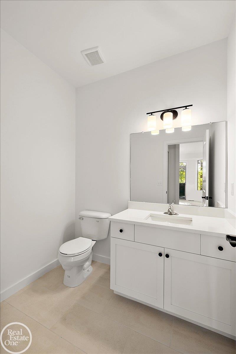 50710 Summit View Drive Property Photo 25