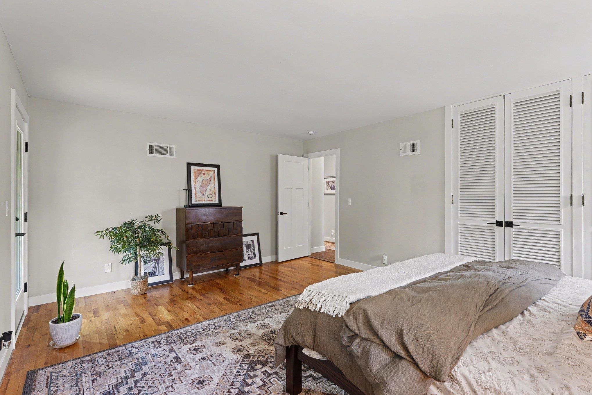 608 Hillcrest Road Property Photo 13