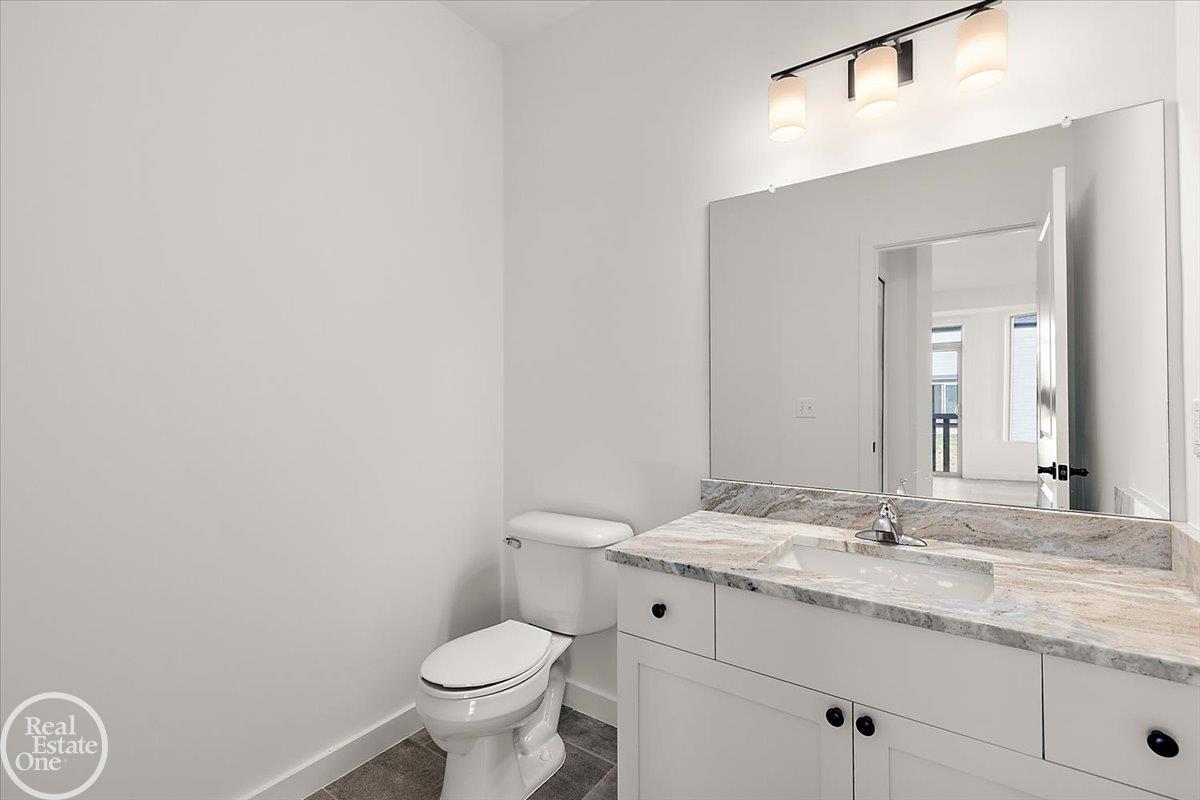 22121 Tahquamenon Court Property Photo 26