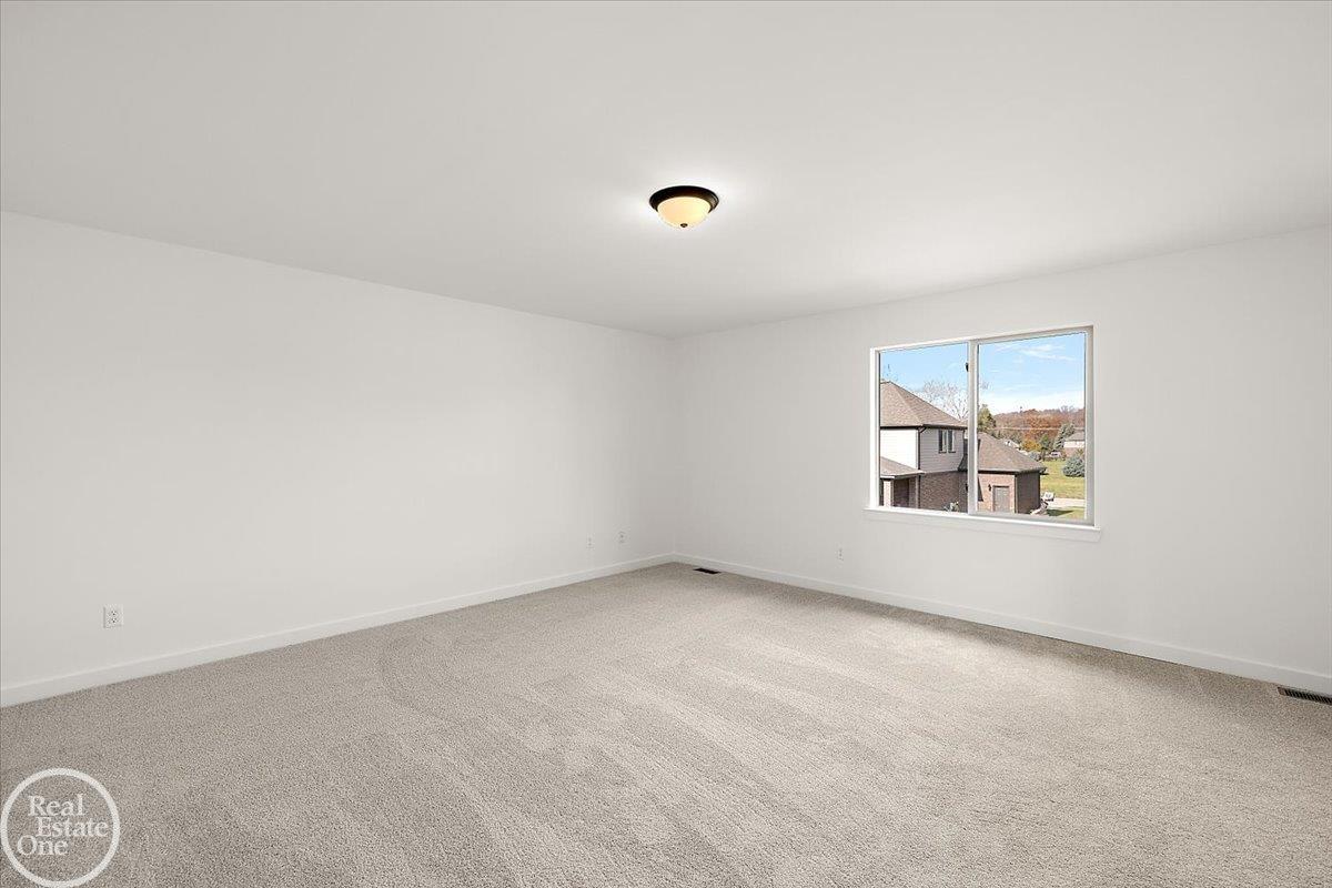 22121 Tahquamenon Court Property Photo 30