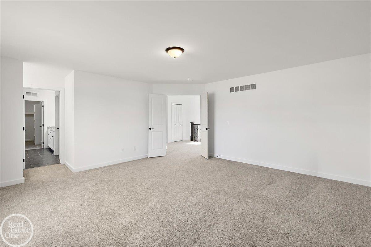 22121 Tahquamenon Court Property Photo 31
