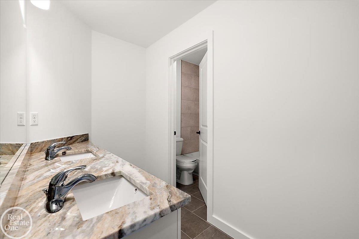 22121 Tahquamenon Court Property Photo 46