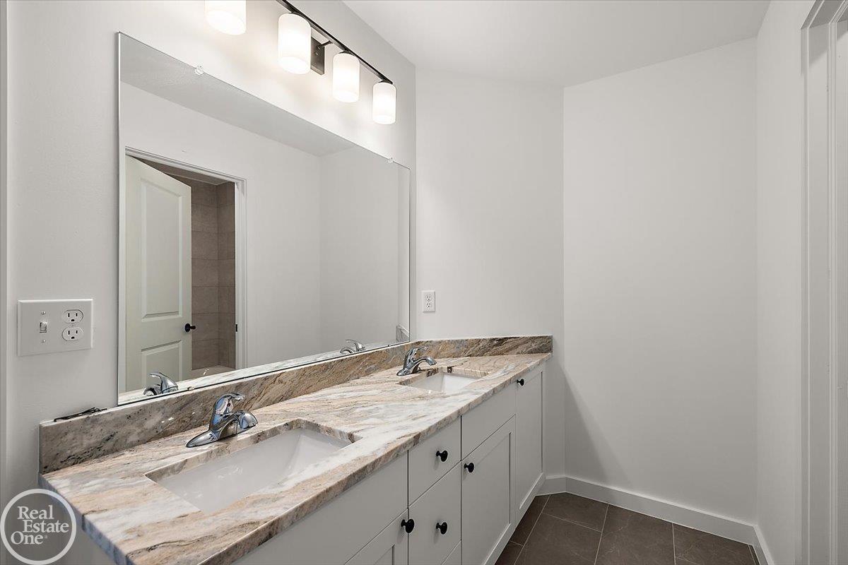 22121 Tahquamenon Court Property Photo 47