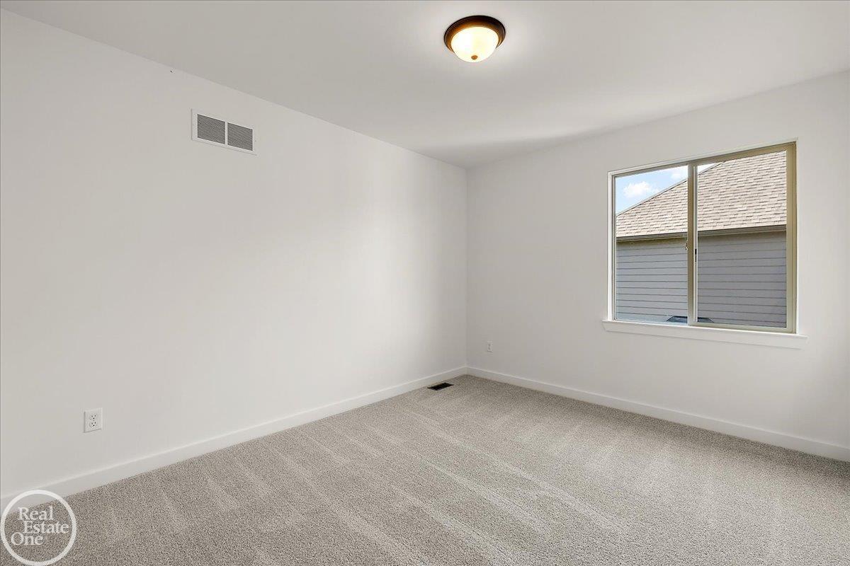 22138 Grove Drive Property Photo 38