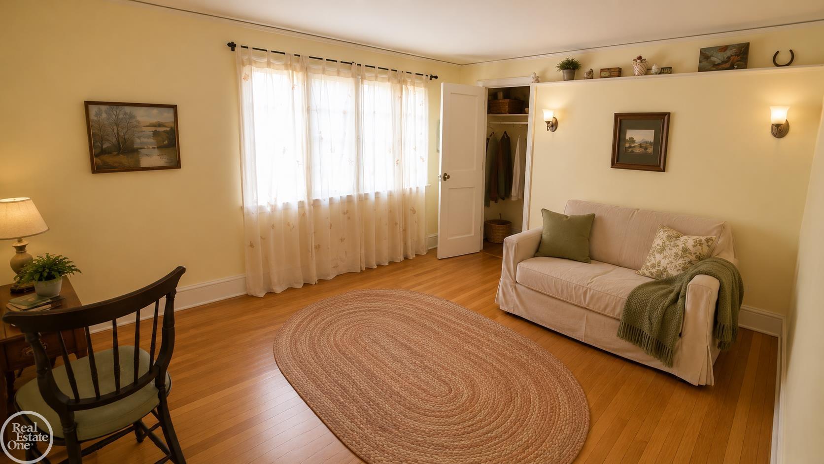 140 S Wilson Boulevard Property Photo 25
