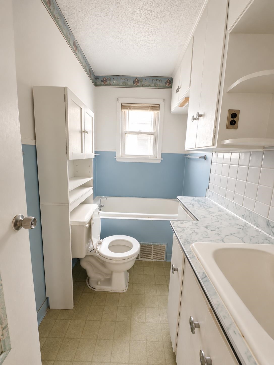 503 N Wenona Street Property Photo 10