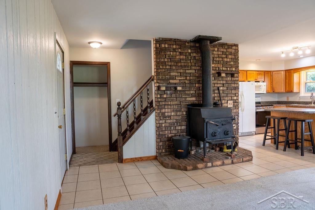 5959 Busch Road Property Photo 4