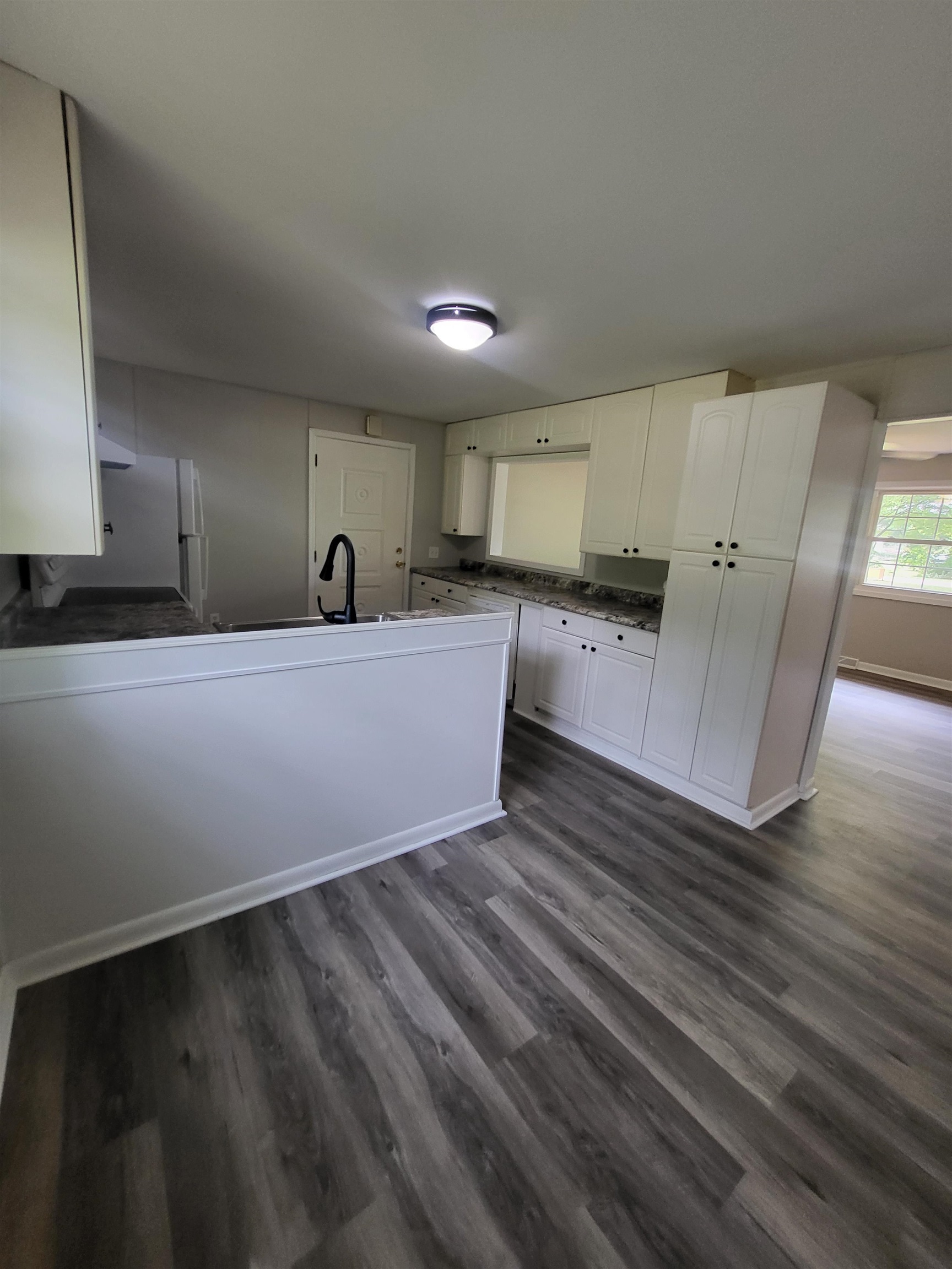 4743 Brown Road Property Photo 6