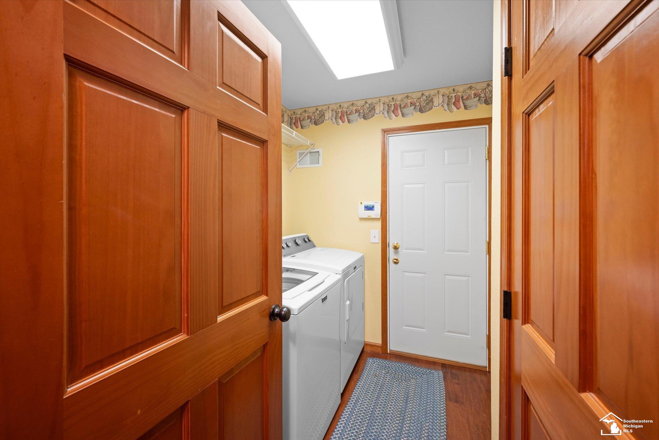 9085 Legacy Court Property Photo 28