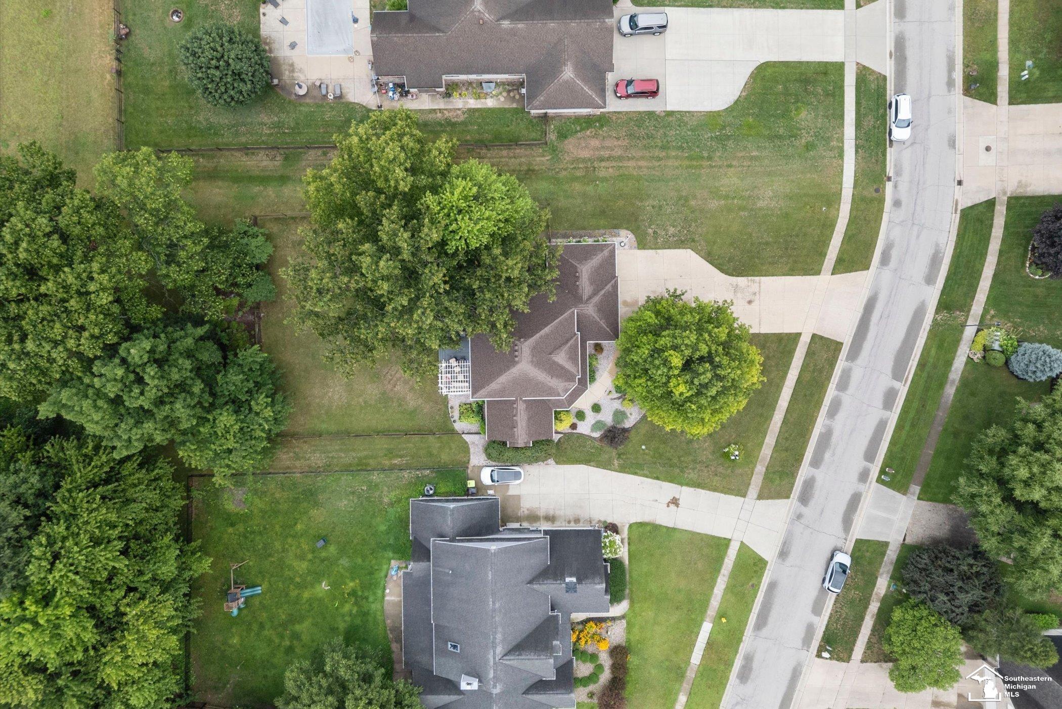9085 Legacy Court Property Photo 62
