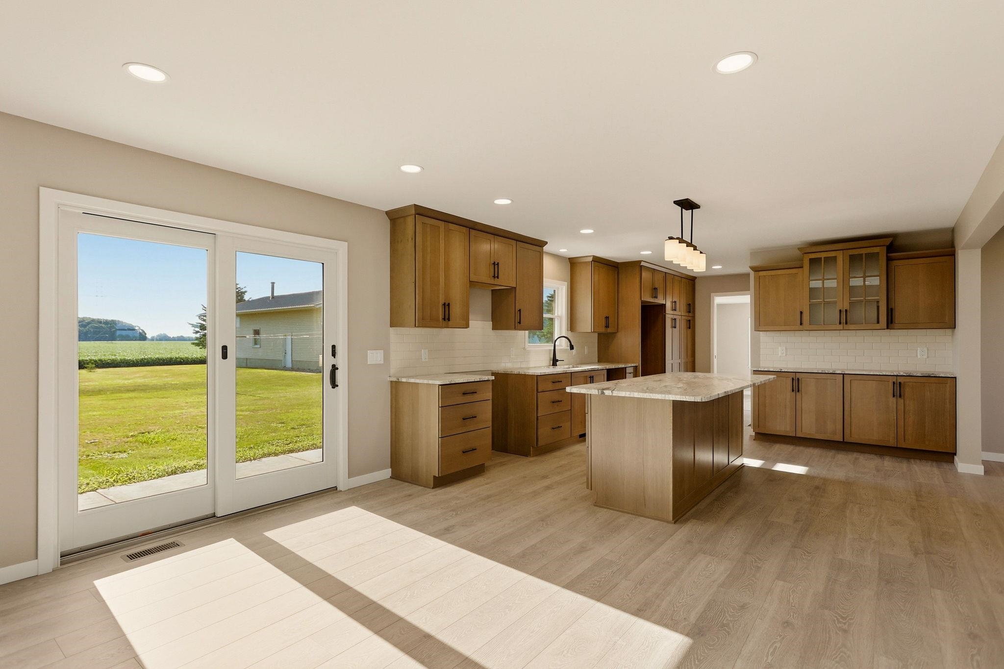 2141 Maple Road Property Photo 14