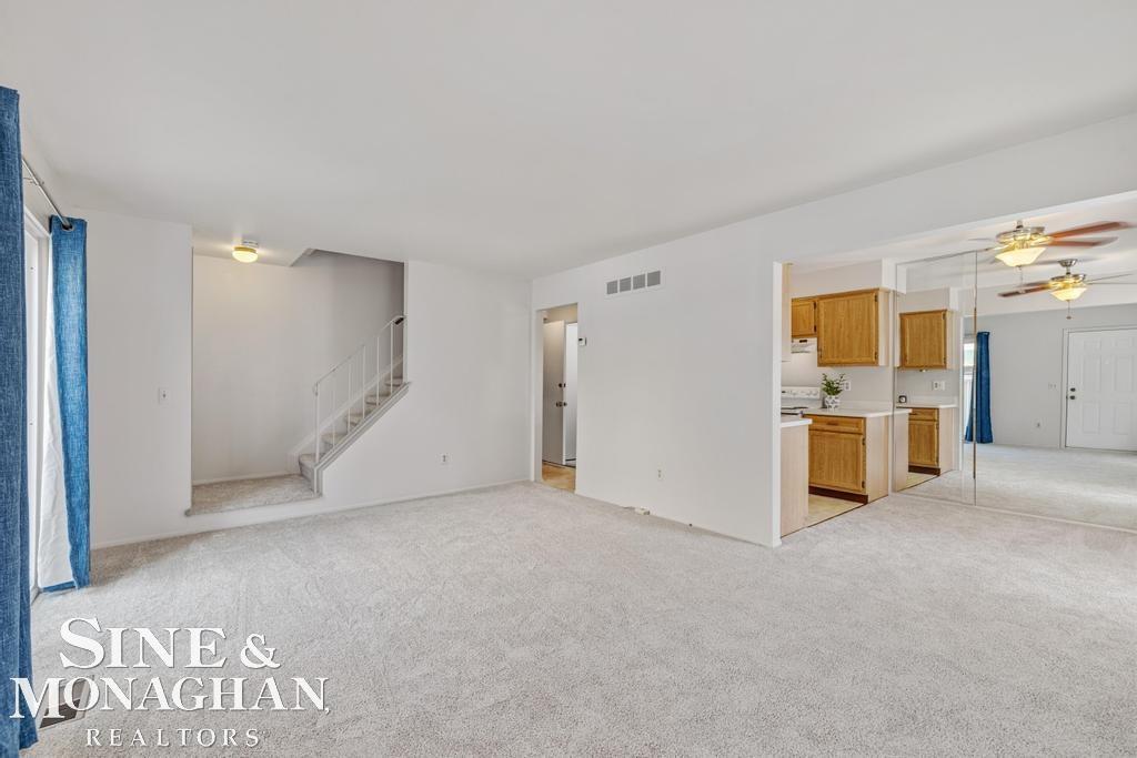 24151 Meadow Bridge Drive Property Photo 7