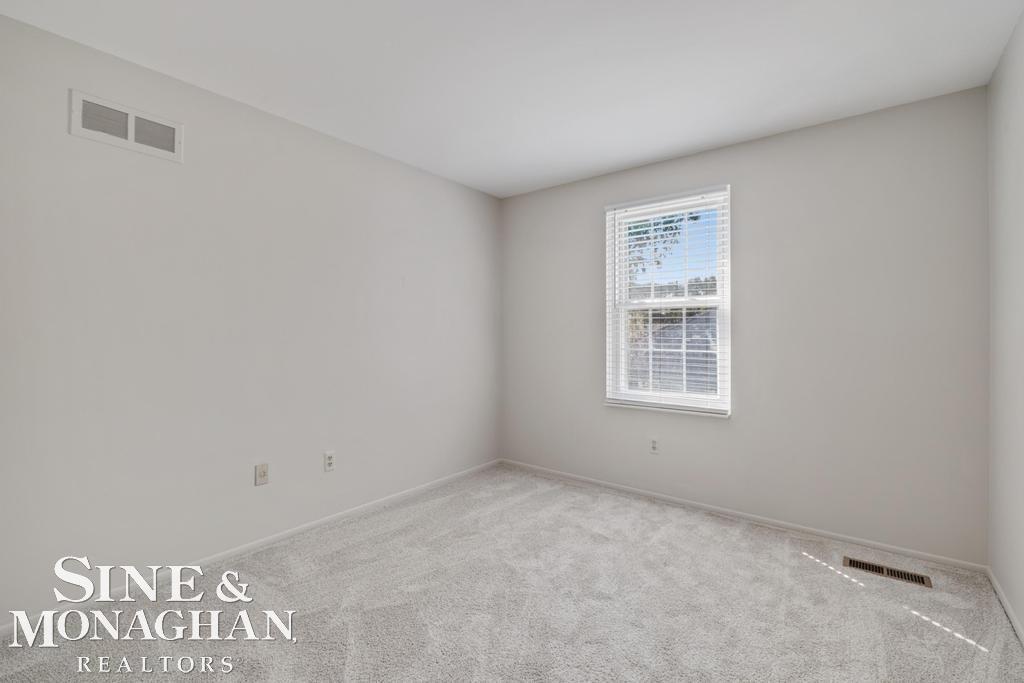 24151 Meadow Bridge Drive Property Photo 21