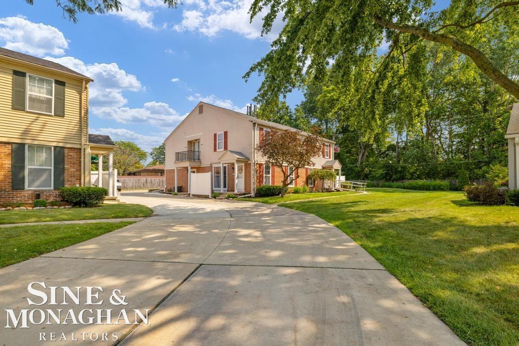24151 Meadow Bridge Drive Property Photo 36
