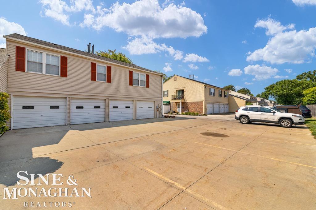 24151 Meadow Bridge Drive Property Photo 37