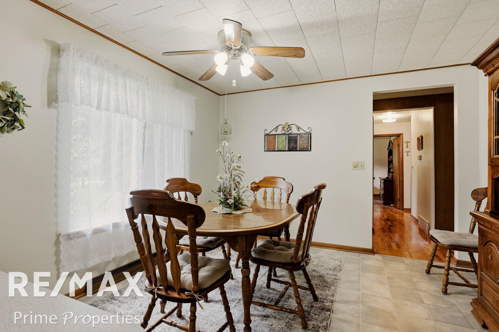 3942 Waltmar Drive Property Photo 12