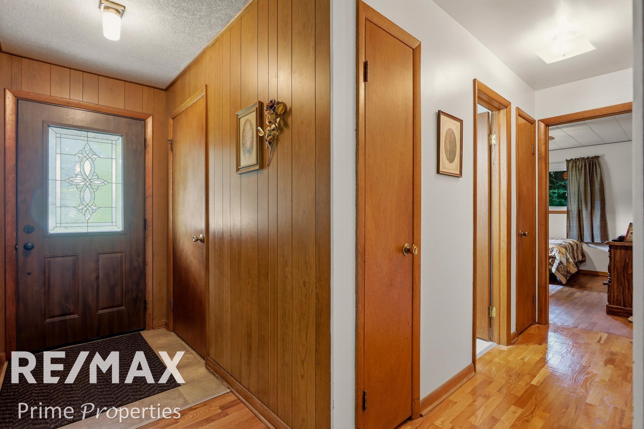 3942 Waltmar Drive Property Photo 26
