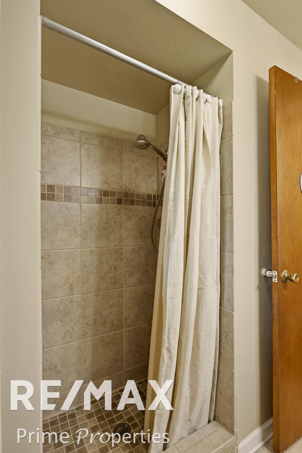 3942 Waltmar Drive Property Photo 32