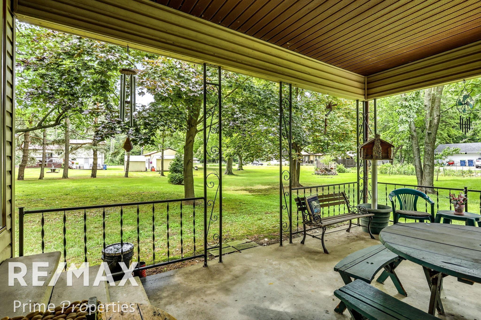 3942 Waltmar Drive Property Photo 41