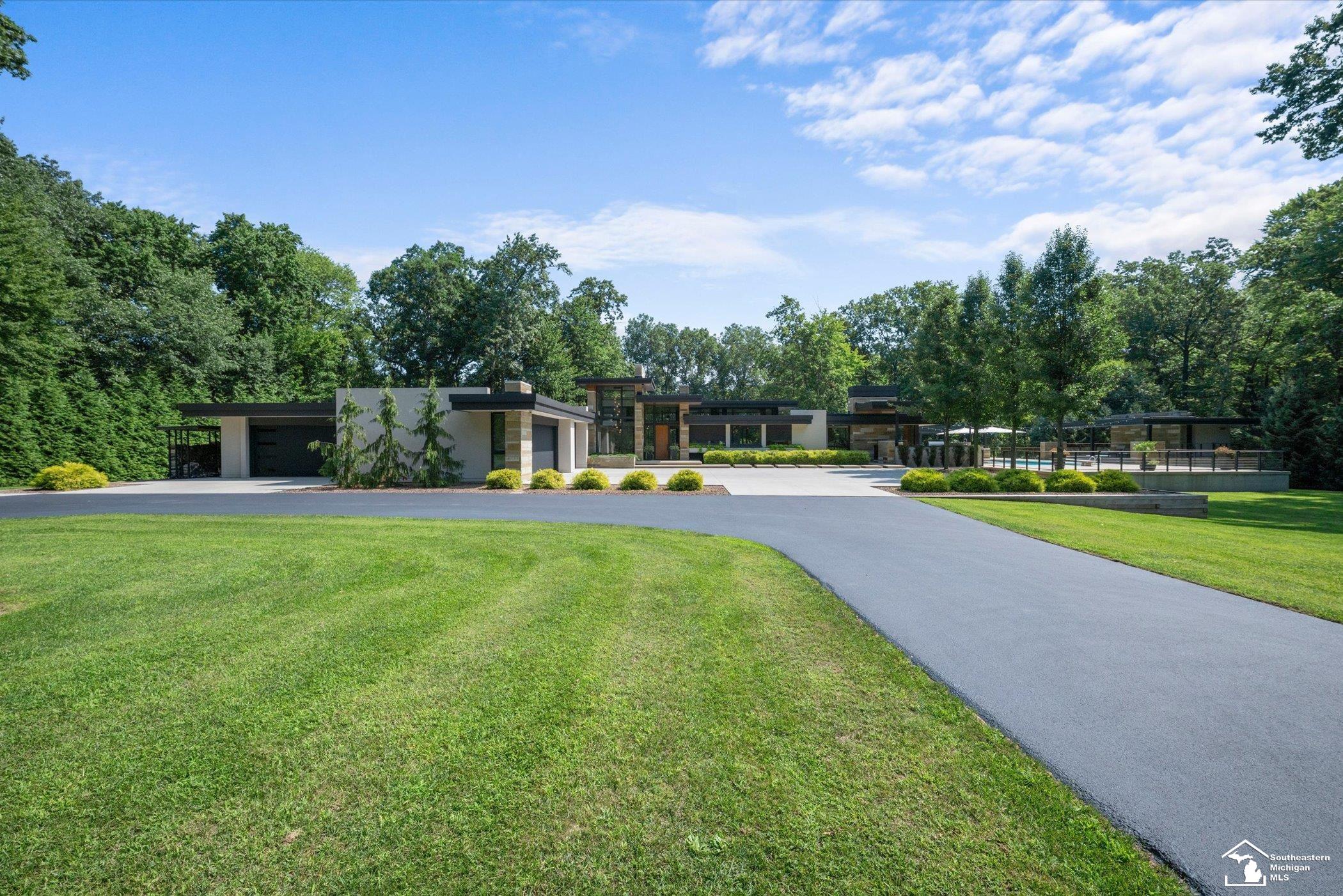 4220 Renshaw Run Property Photo 6