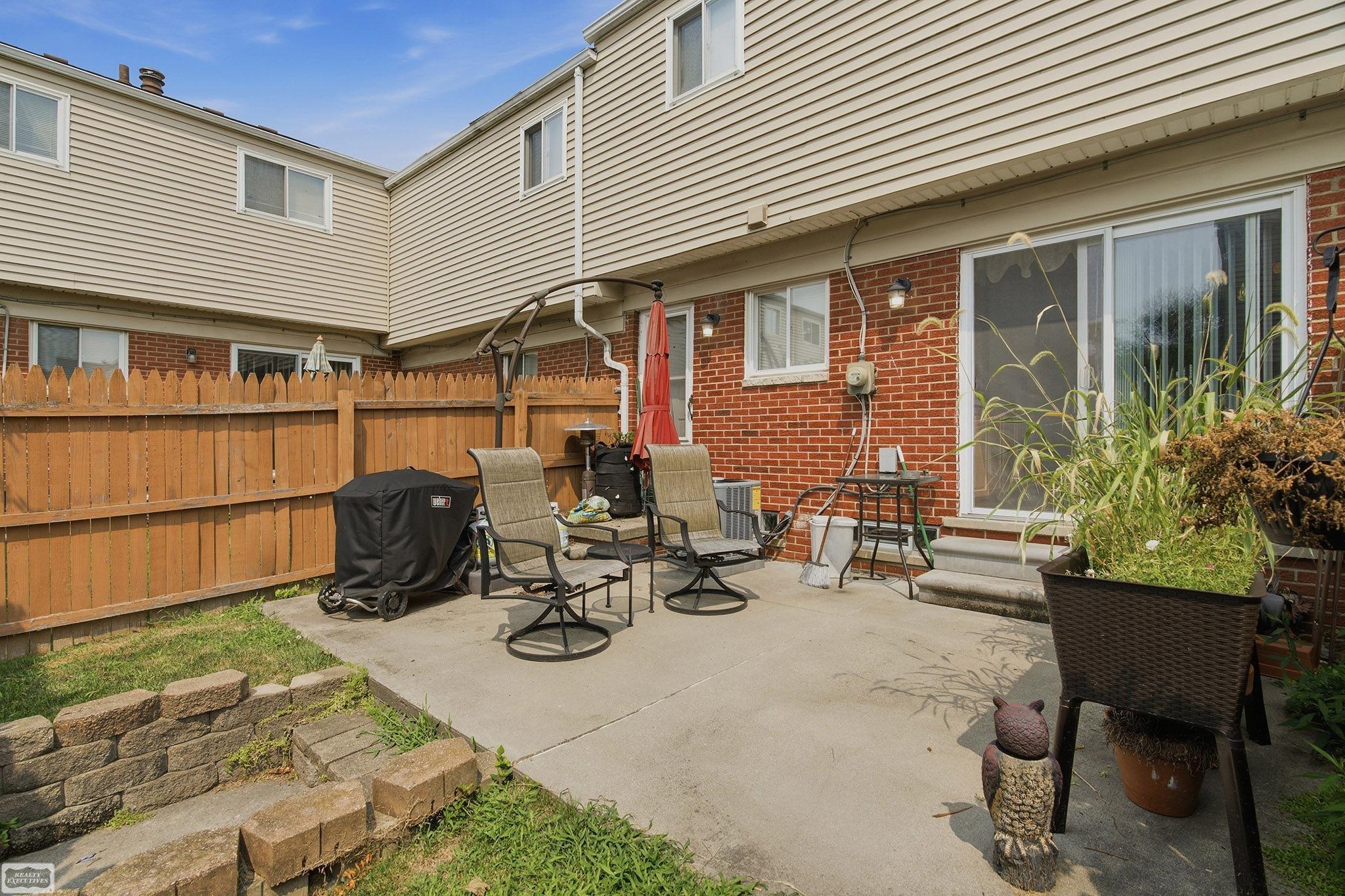 25842 Jeanette Court Street Property Photo 18