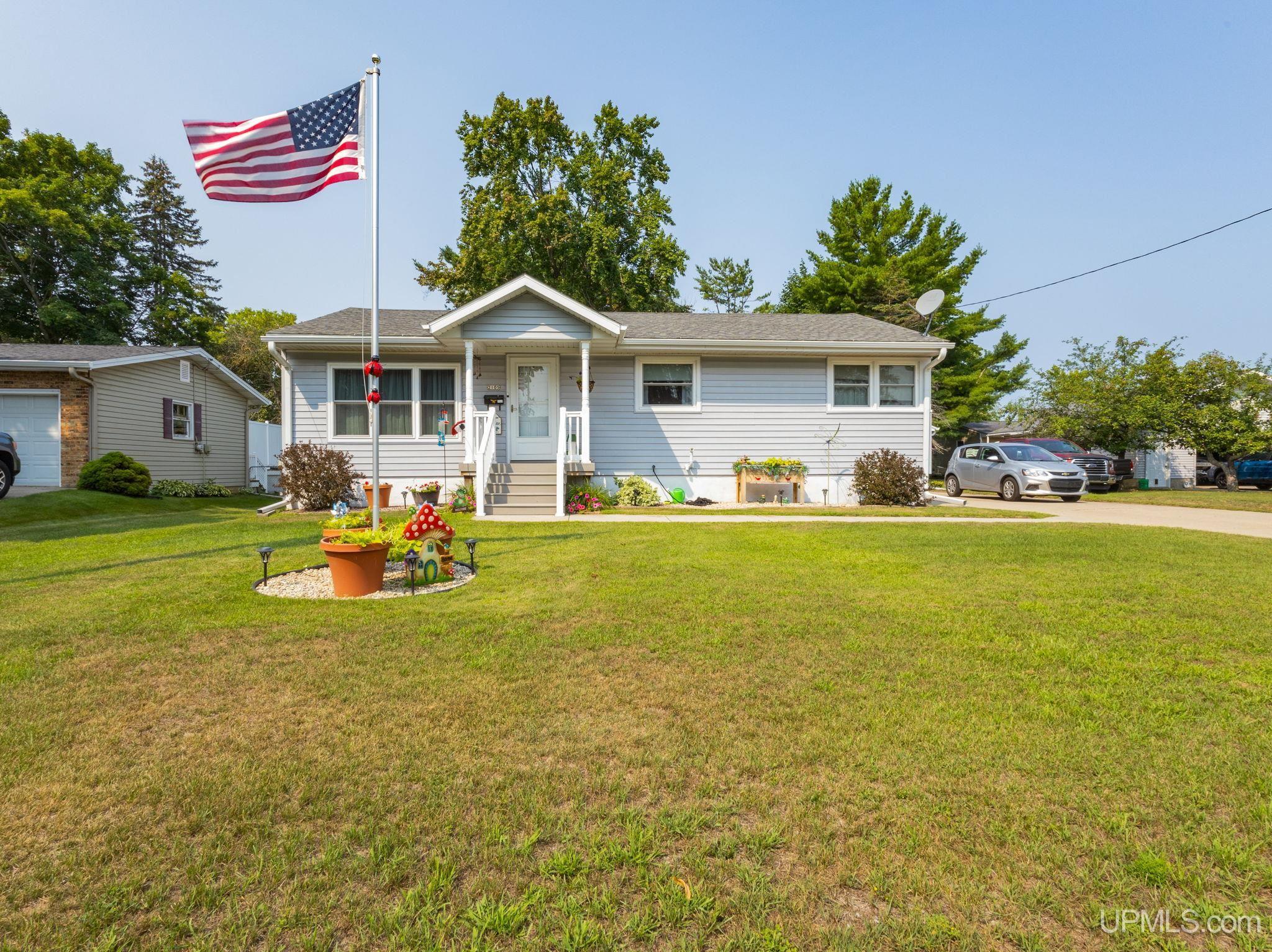 2105 17th Street Property Photo 1