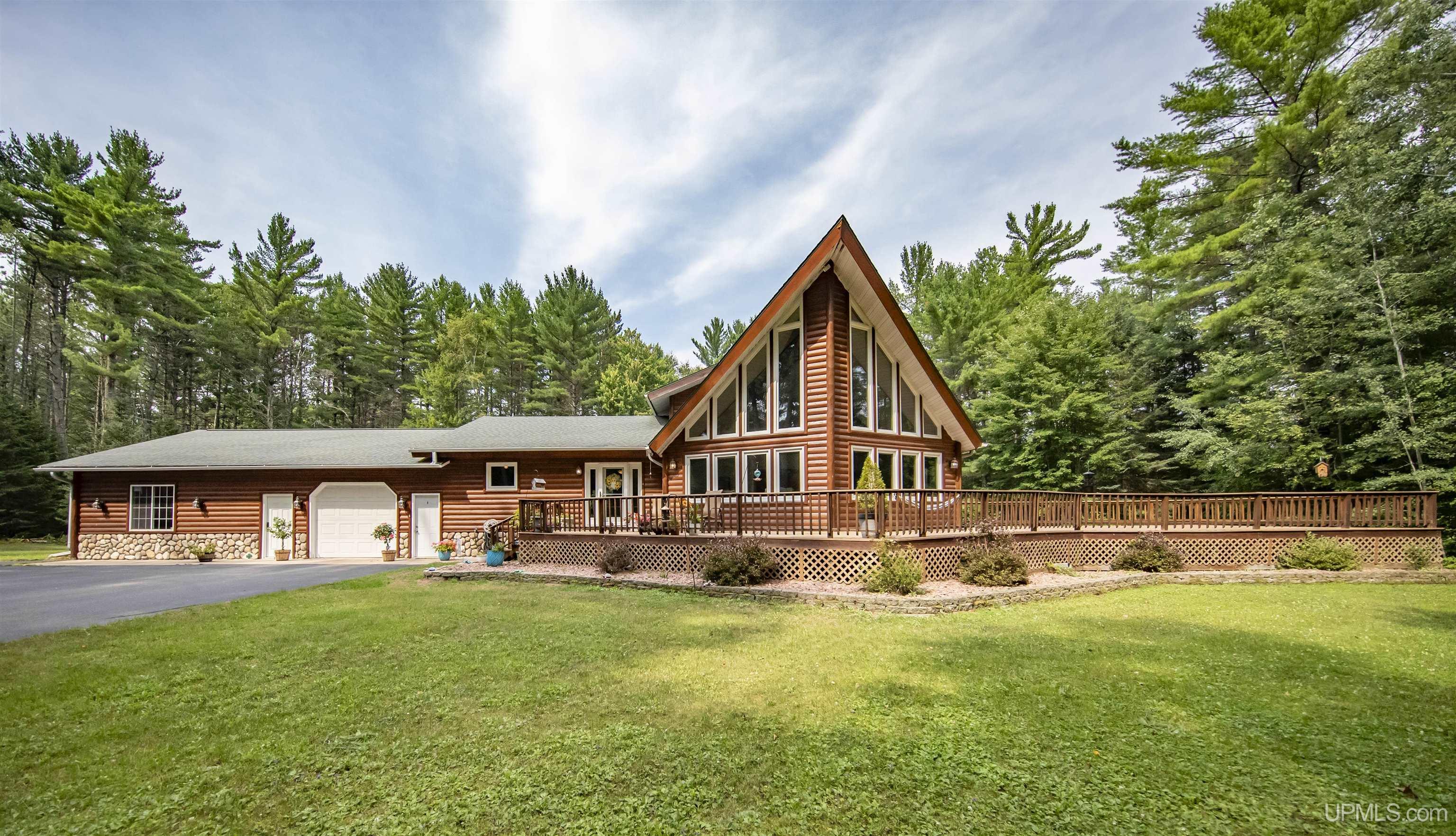 1768 River Bend Trail Property Photo 1