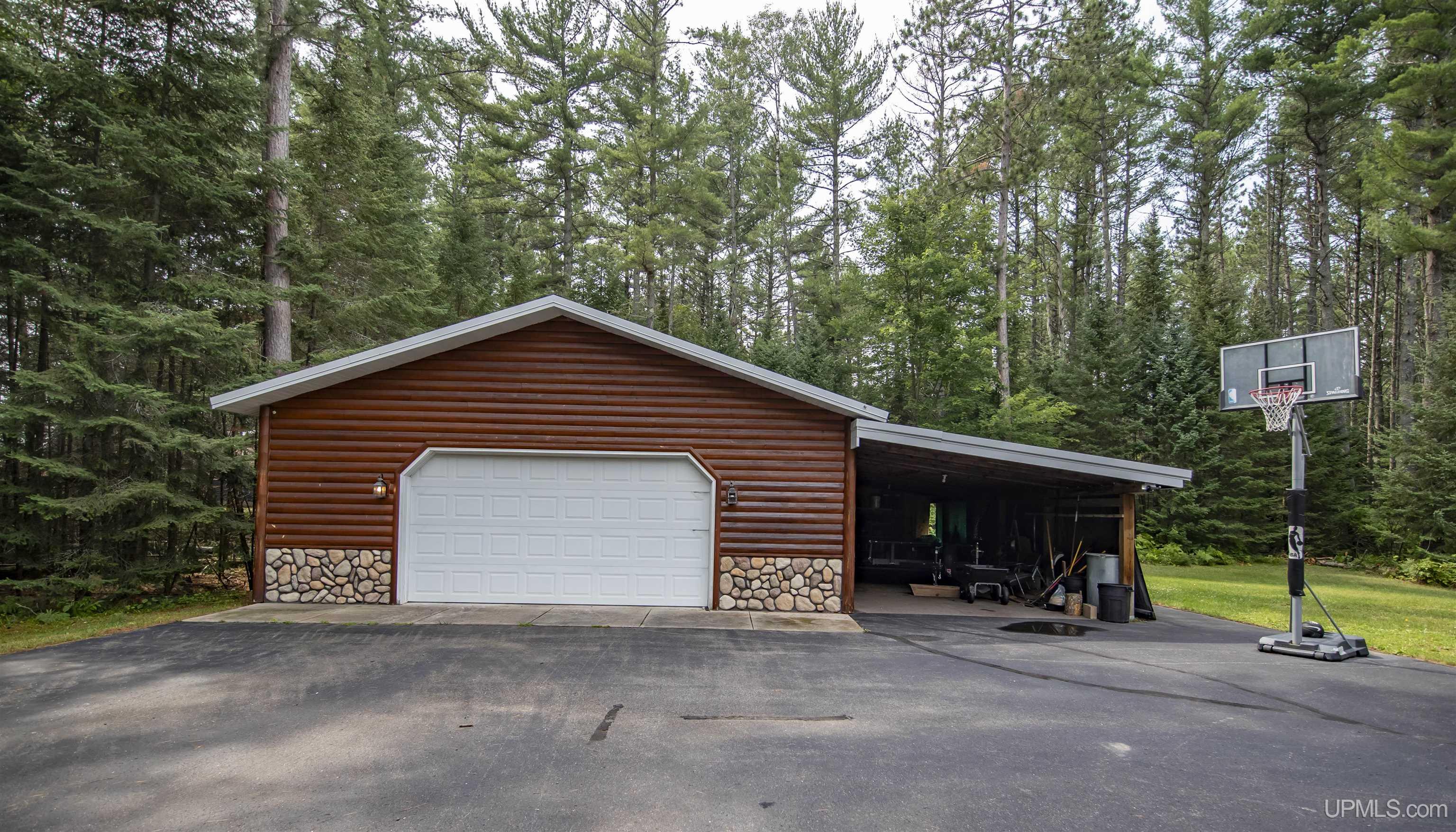 1768 River Bend Trail Property Photo 2